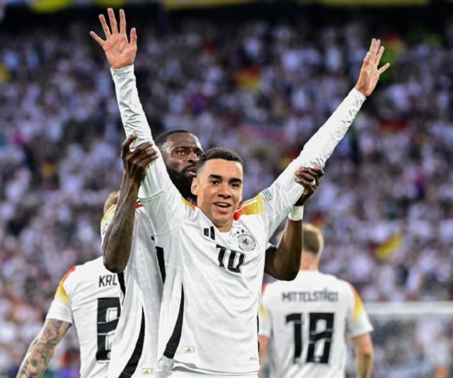 电子游戏平台-纳帅：没想到对手这么软 罗伯逊：德国根本防不住