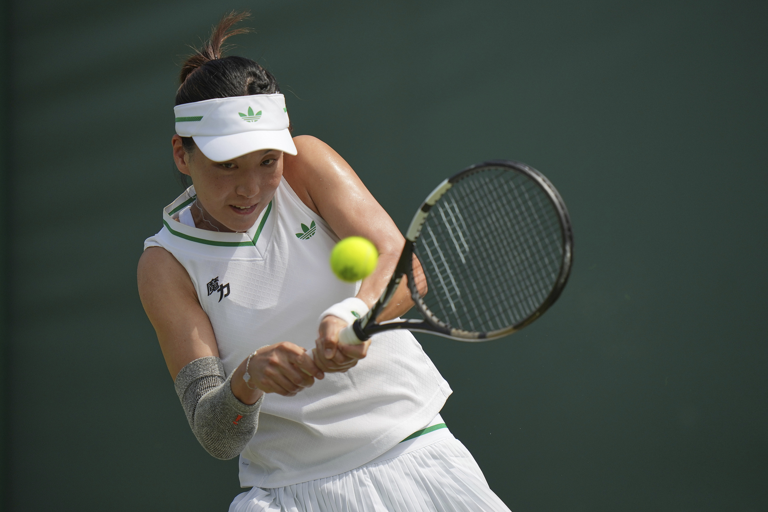 温网女单首轮：王欣瑜2-0战胜15号种子穆霍娃，晋级32强