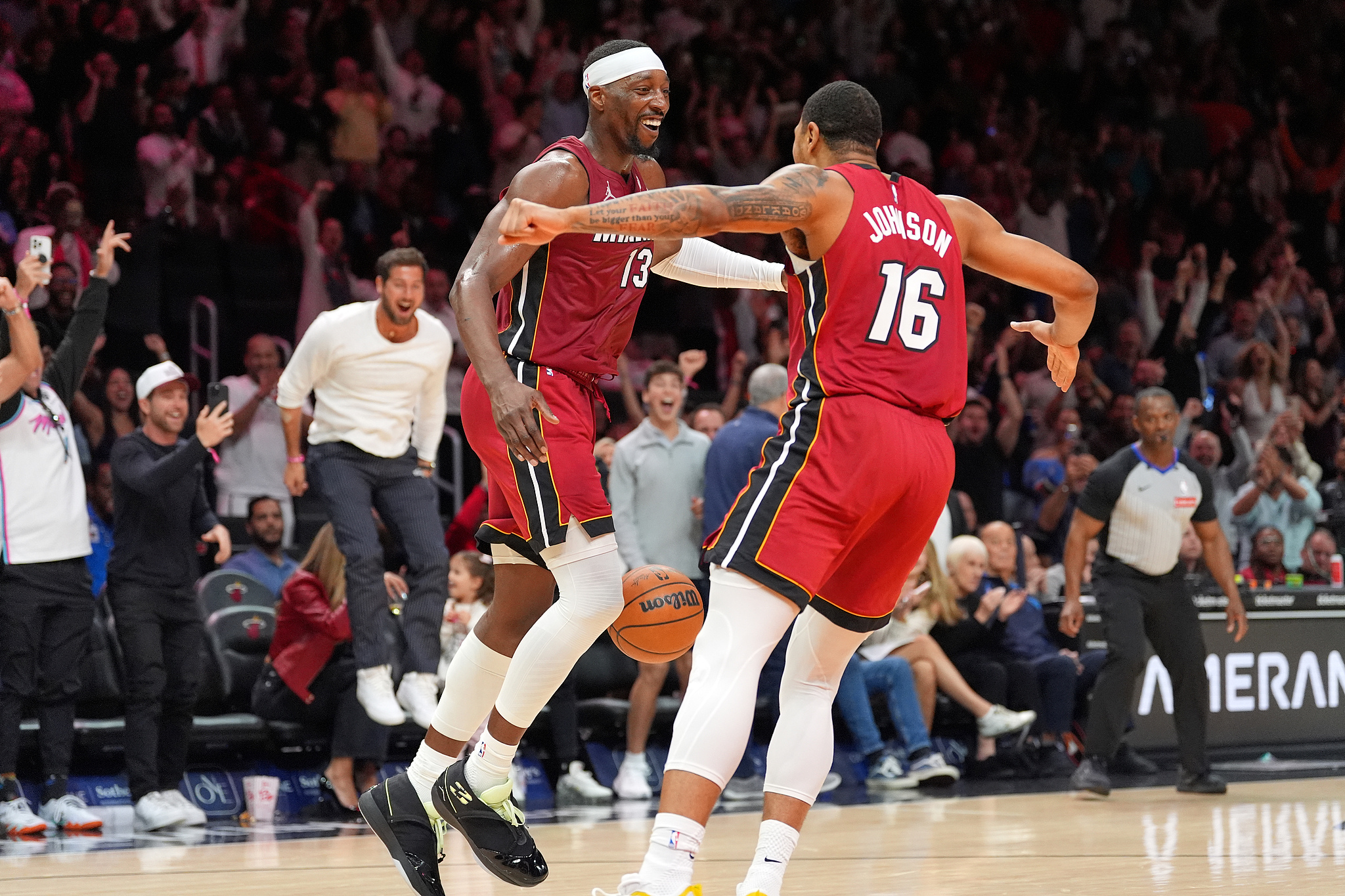 pg电子河南站-阿德巴约单场83分位列历史第二 一战刷新多项纪录